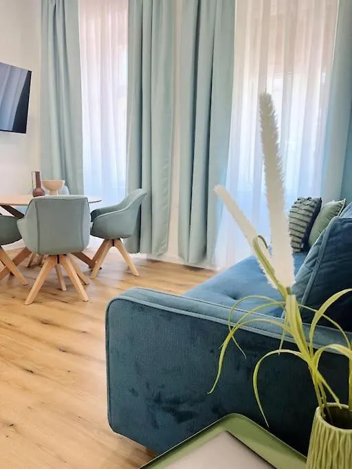 New Design Studio Kingsize Bed Appartement Pula Kroatië